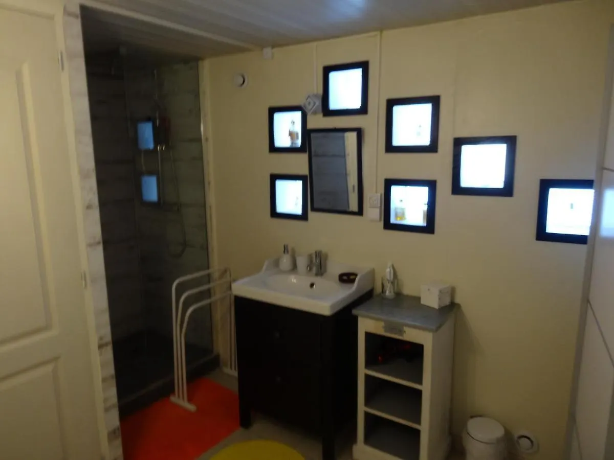 Homestay Chez Carole Et Roger Apartment Avignon