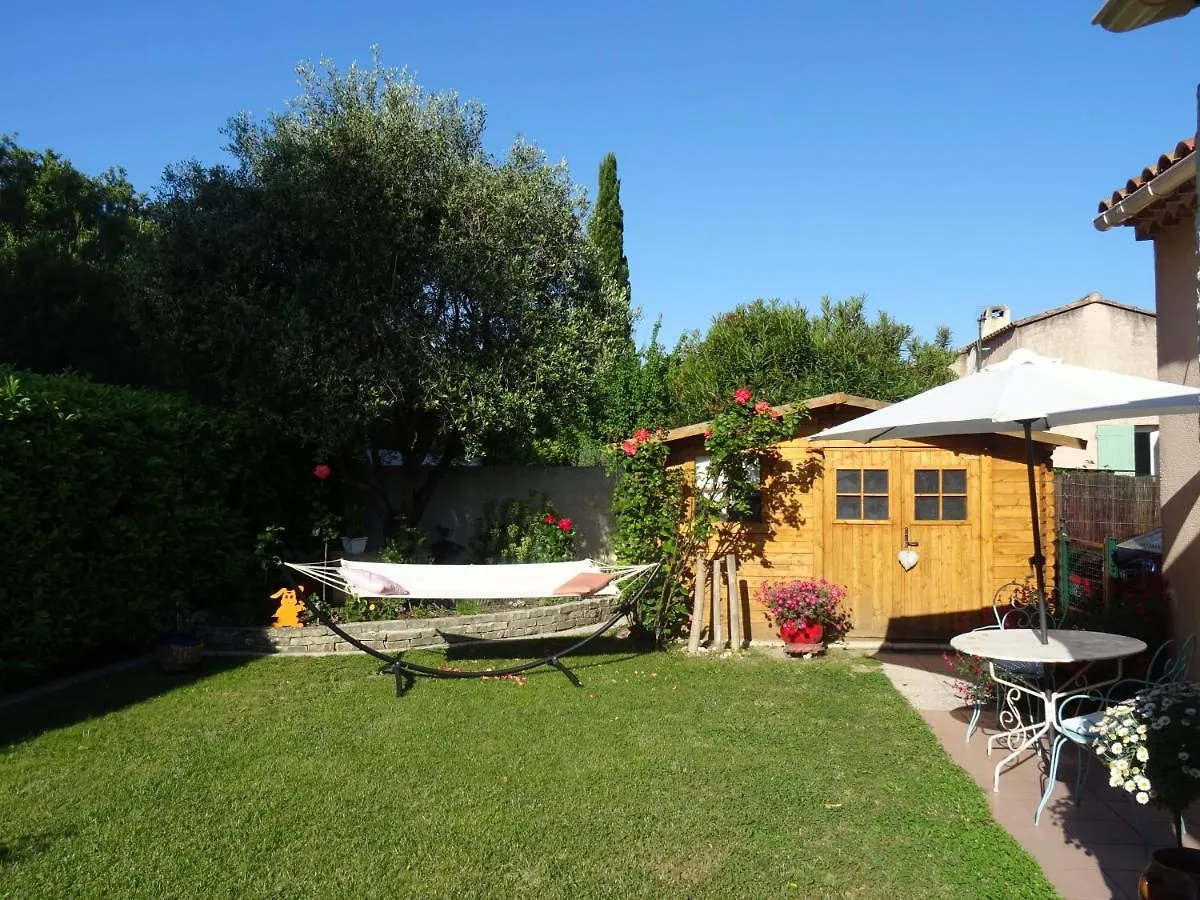 Homestay Chez Carole Et Roger Apartment Avignon